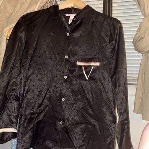 VICTORIAS SECRET SILK black and white never worn pajama set